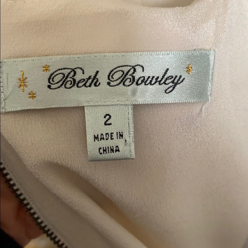 BETH ROWLEY SILK CREAM RUFFLE DRESS 2 NEW - Picture 7 of 9